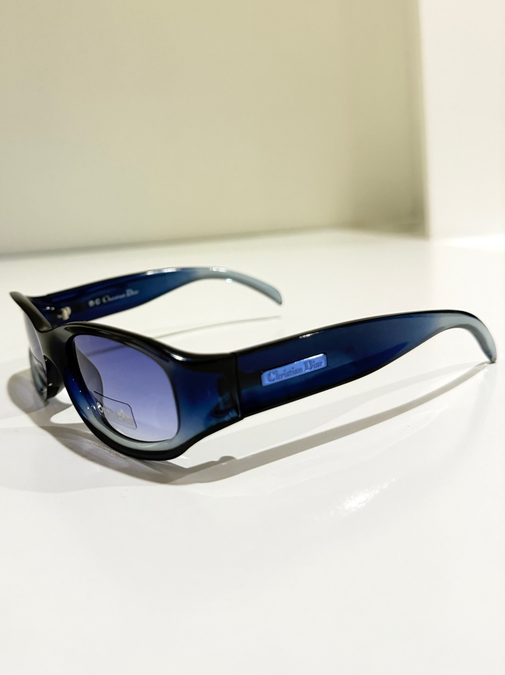 Vtg Christian Dior Chrystel 54Z Blue Gradient Sunglasses Y2K Deadstock Full Set
